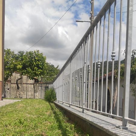 מלון לה ספציה Casa Enzo מראה חיצוני תמונה