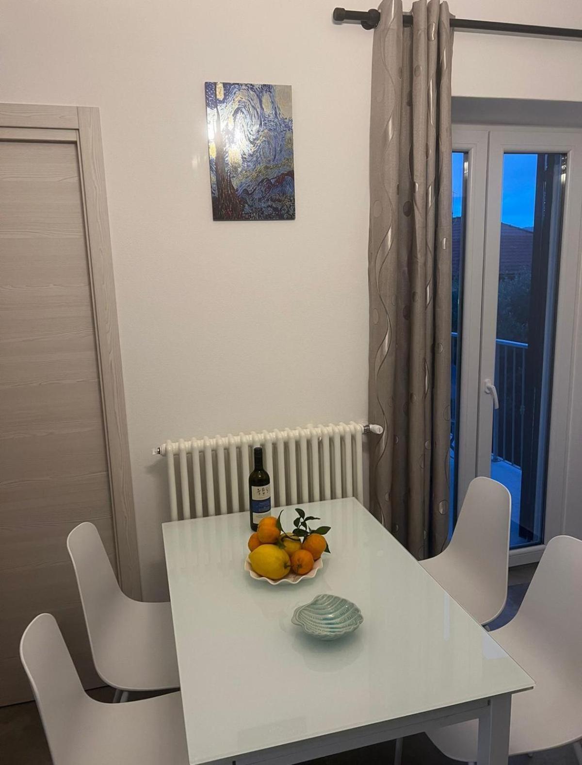 מלון לה ספציה Casa Enzo מראה חיצוני תמונה