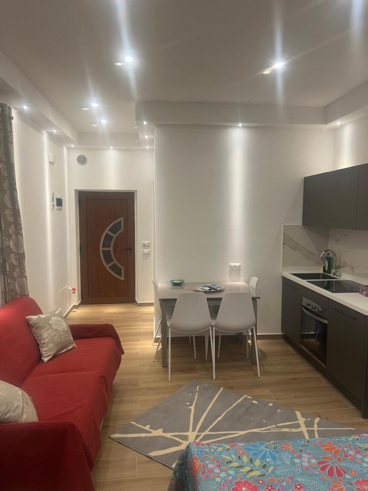 מלון לה ספציה Casa Enzo מראה חיצוני תמונה